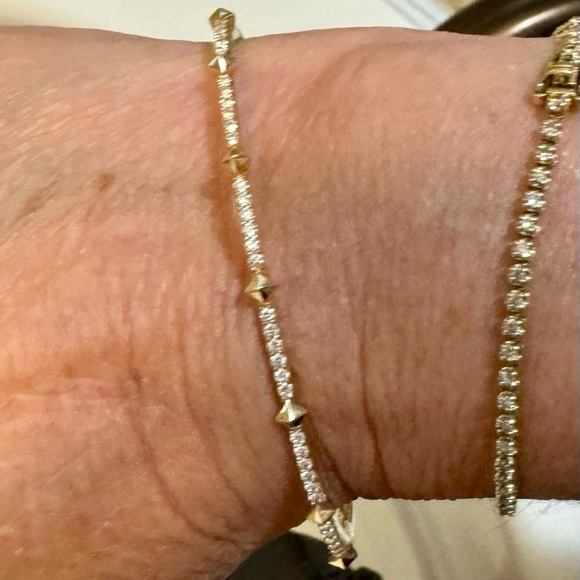 Kendra Scott Astrid 14K yellow gold and genuine diamond bracelet - Picture 4 of 7
